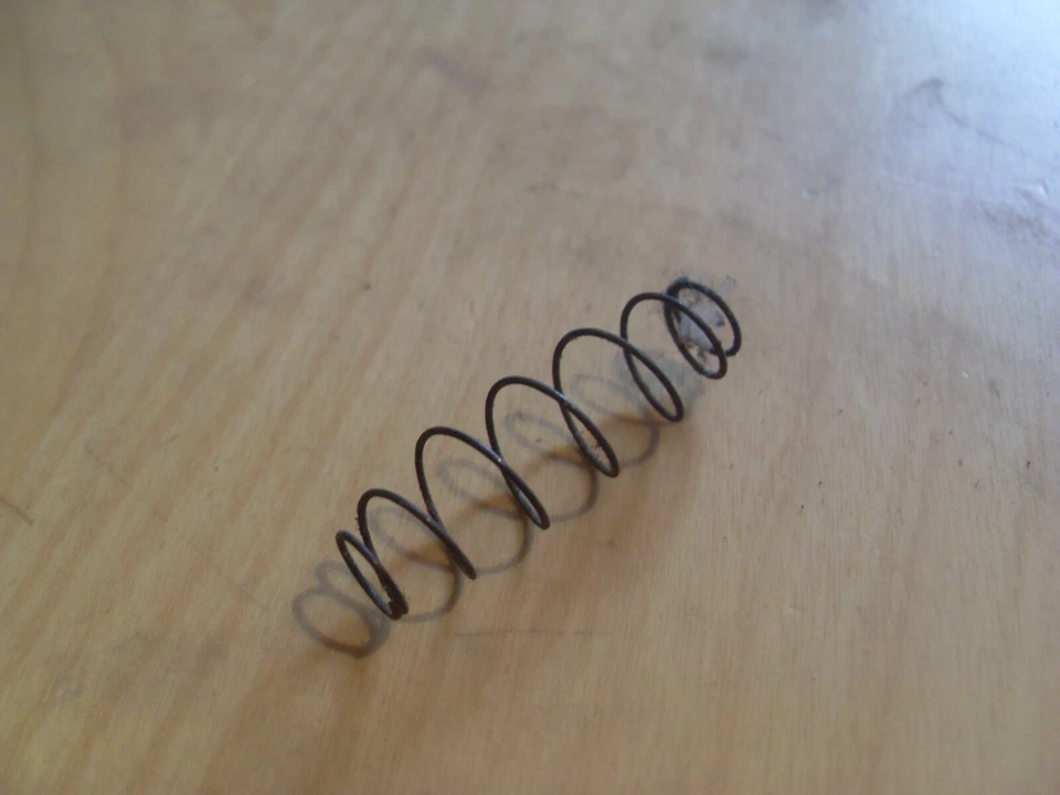 Compression Spring Locking Lever dolmar 108 (108117131) - Image 1 of 1