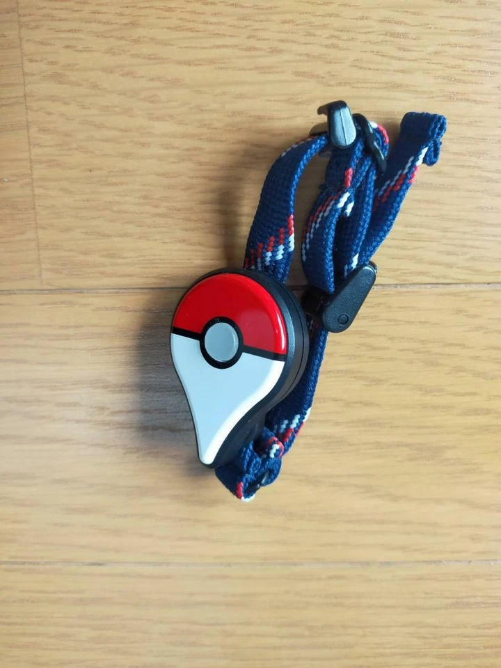 Nintendo Pokemon Go Plus Device Bracelet Bluetooth Pocket monster - Image 1 of 1