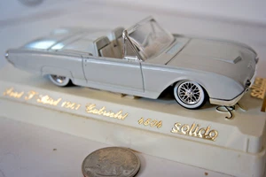 1/43 Solido 4804 Diecast Cars 1961 Ford Thunderbird Grand Sport - Bild 1 von 4