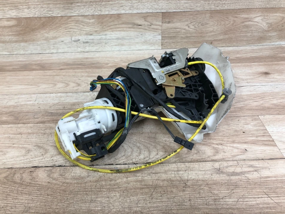 MERCEDES BENZ OEM W220 S430 S500 TRAVA DO ATUADOR DA PORTA LATERAL DO MOTORISTA TRASEIRO 2 - Imagem 1 de 4