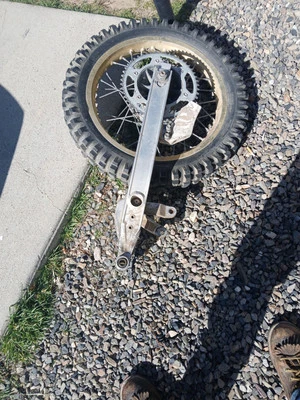 Honda CRF450R 2005 CRF450 CRF 450R 450 basculante brazo oscilante Foto 1 de 2