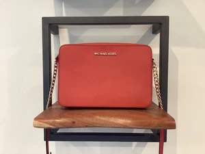 Gorgeous Michael Kors Orange Jet Set Crossbody VGC - Picture 1 of 13