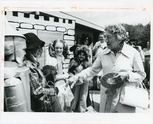 Margaret Hamilton - Vintage Original Foto - Bild 1 von 2