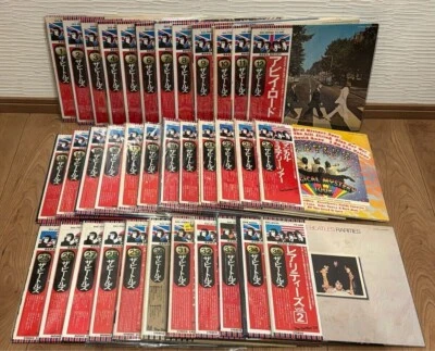 [Excellent] The Beatles National Flag Belt Series All 35 items complete with obi - Image 1 of 4