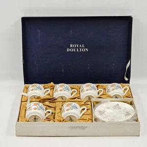NIB Royal Doulton Madrigal H. 5014 Teacup and Saucer Set in Box (C3) NS#8618 - Picture 1 of 10