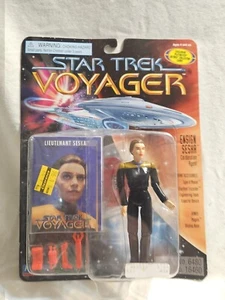 1996 Star Trek Voyager ENSIGN SESHA Cardassian Agent Action Figure Playmates - Picture 1 of 2