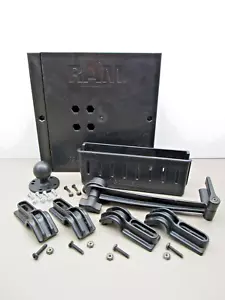 RAM Mount RAM-234-3 Tough-Tray Spring Loaded Laptop Tray mit Zubehör - Bild 1 von 17