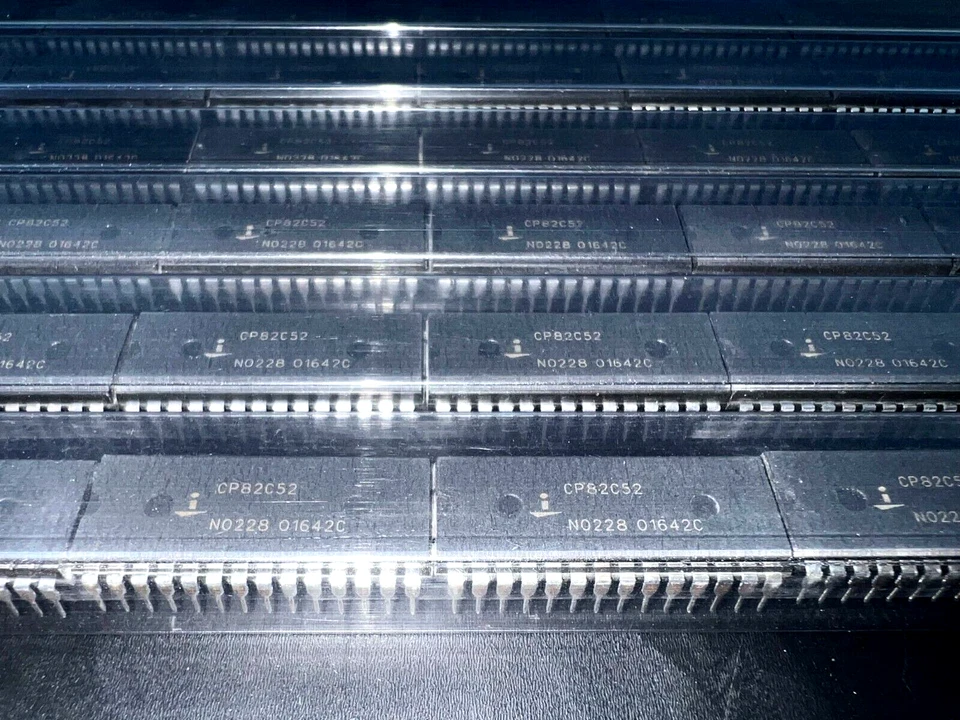 CP82C52 - Image 1 of 1