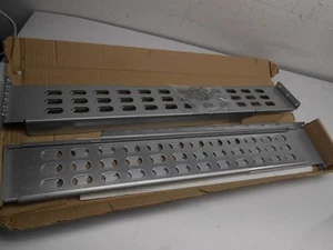 Kit de rieles APC 0M-756F NUEVO EN STOCK - Imagen 1 de 1