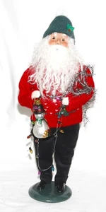 Byers Choice Decoración Santa Caroler - Nuevo 2025 - ENVÍO PRIORITARIO GRATUITO - Imagen 1 de 4