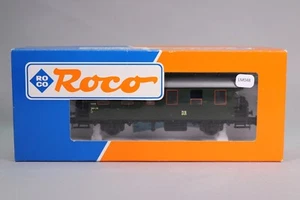 LM048 ROCO 44227 2KL Ho Train Voiture voyageurs DR à plateformes 340215 vert - Imagen 1 de 10