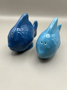 Blue & Teal Fish Salt and Pepper Shakers 3.5"H - Picture 1 of 7