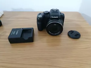 Panasonic Lumix DMC-FZ200 fotocamera bridge. Leggi bene - Foto 1 di 12