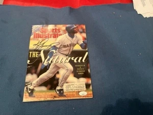 Ken Griffey Jr. Autographed 1990 First Cover Sports Illustrated JSA AD60625 - Picture 1 of 5