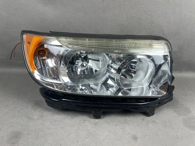 2006 2007 2008 Subaru Forester Right Passenger Rh Halogen Headlight Oem - Image 1 of 4