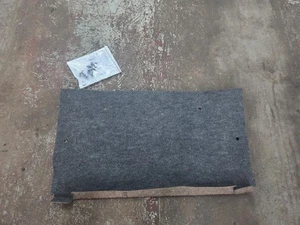 BMW E36 4 door saloon rear seat boot carpet trim cover with fittings p85 - Picture 1 of 5