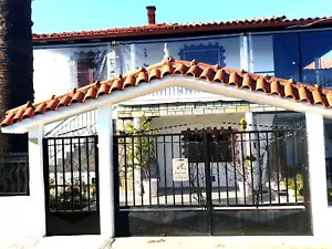 2 Familienhaus in Griechenland - Bild 1 von 22
