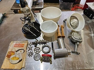 Sunbeam Mixmaster with Accessories Juicer and Grinder - Picture 1 of 5