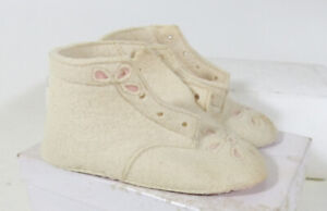 Vintage Felt Baby Shoes by Mrs. Day's Ideal Baby Shoes NOS 1959