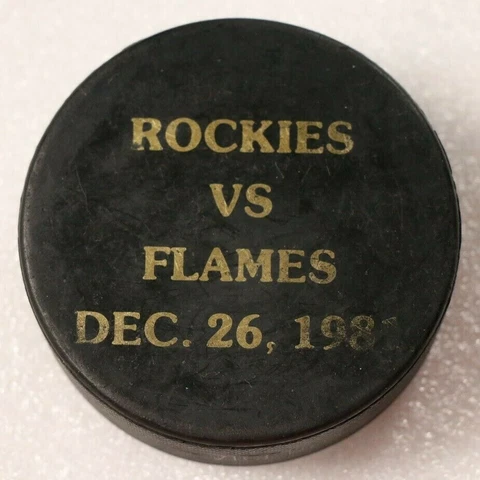 Vintage Colorado Rockies Calgary Flames Puck NHL Hockey 1981 Denver Post Viceroy Cover