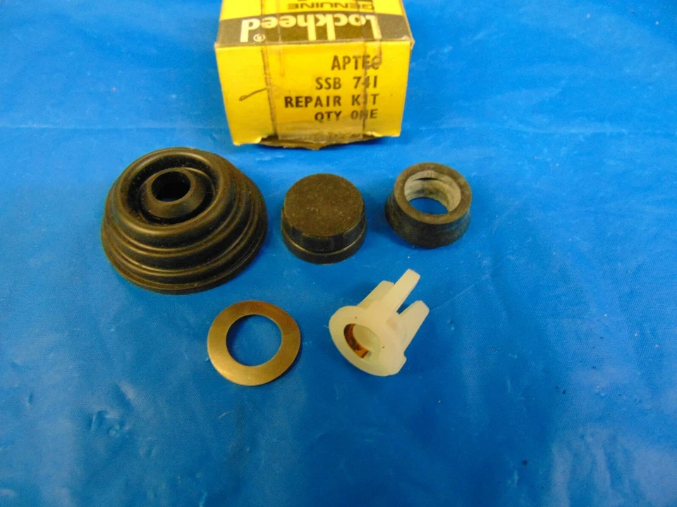 KIT REPARACIÓN CILINDRO MAESTRO FRENO LÍNEA ÚNICA TRIUMPH 2000 MK1  Foto 1 de 1