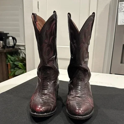 Men’s Exotic Nocona Maroon and Black Cowboy Boots Size 9 EE - Image 1 of 4