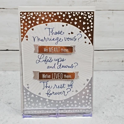Tarjeta de felicitación de aniversario Hallmark 5x7 corazones de plata 3D votos de amor para siempre Foto 1 de 4