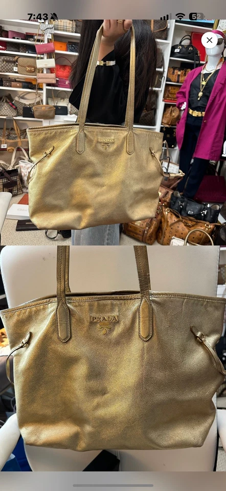 Auténtico bolso de mano PRADA de cuero dorado Foto 1 de 1