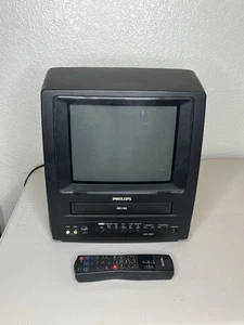 Philips CCC092AT01 9” CRT TV VCR Combo W/ Remote Powers On Then Shuts Off, AS-IS - Picture 1 of 21