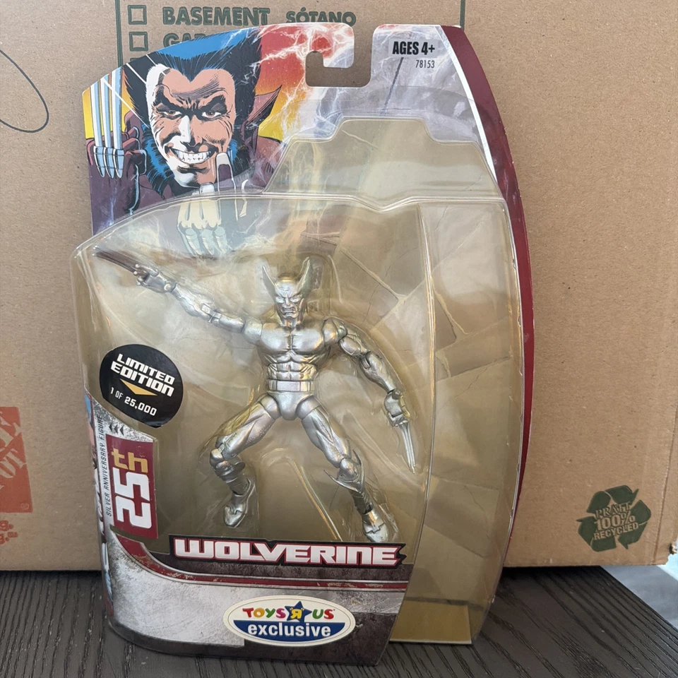 Figura de Acción Marvel Legends Wolverine 25 Aniversario Plata Nueva 2006- Variante Foto 1 de 1