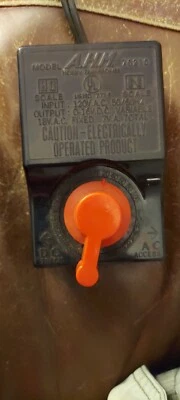 VTG`Model Power 70210 HO & N Scale Hobby Transformer 120VAC 50/60Hz 7VA TESTED - Image 1 of 4