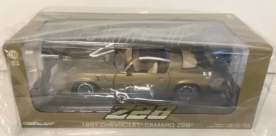 NEW Greenlight 12907 GOLD 1981 Chevrolet CAMARO Z28 '81 Diecast Ertl Car 1:18 - Image 1 of 4