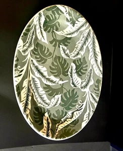 Plato de servir vintage Wallace China 1952 hoja de plátano hoja de sombra verde 11,5"x8" - Imagen 1 de 12