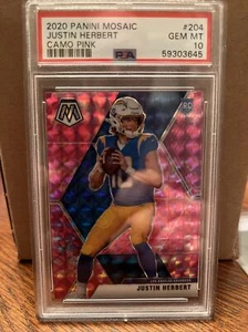 2020 PANINI MOSAIC JUSTIN HERBERT #204 CAMO PINK CHARGERS ROOKIE RC PSA 10 - Picture 1 of 2