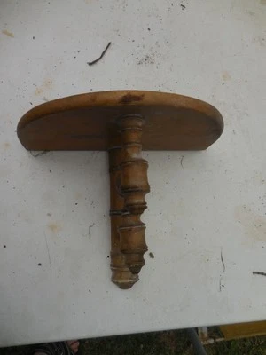 Ancienne console étagère en bois tourné murale art nouveau - Photo 1/4