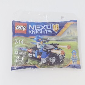 LEGO Nexo Knights Knight's Cycle & Royal Soldier 30371 Polybag New Sealed