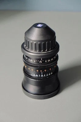 Arriflex Zeiss Planar 135mm T2.1 PL Mount Standard Speed - Bild 1 von 4