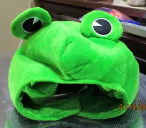 Fleece hood cap FROG w/ears green Halloween Costume NWOT One size hook 'n loop - Picture 1 of 3
