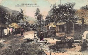 Sierra Leona - FREETOWN - Calle en los suburbios - VER ESCANEOS PARA EL ESTADO - Publicar - Imagen 1 de 2