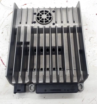 Amplificador de radio OEM MERCEDES CLA250 2014-2019 AMPLIFICADOR SISTEMA DE AUDIO HARMAN Foto 1 de 4