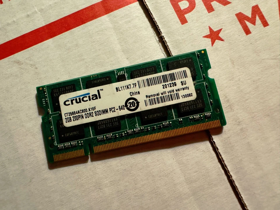 Crucial CT25664AC800.K16F 2GB 200PIN DDR2 SODIMM PC2-6400 Laptop Memory RAM - Image 1 of 1