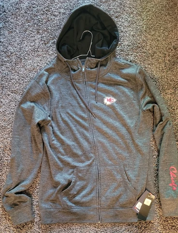 NEW W/Tags FANATICS WOMENS NFL KANSAS CITY CHIEFS 100% Polyester hood jacket XL Cover