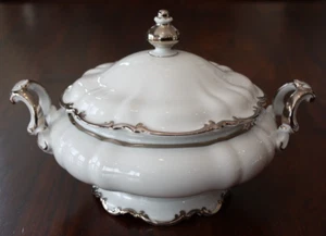 Hutschenreuther Sylvia Revere weiß mit Platinfuß runde Schale Terrine & Deckel - Bild 1 von 24