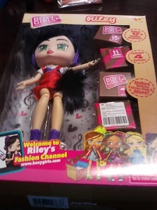 BOXY GIRLS~8" RILEY DOLL W/4 UNOPENED BOXES~2018 NIB~UNBOX 12+ FASHION ITEMS - Picture 1 of 2