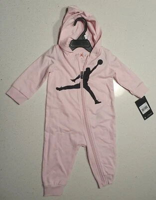 ⭐️⭐️全新带标签 Jordan Jumpman 连帽全拉链罩衫(婴儿)粉色 9 个月婴儿⭐️⭐️ — 第 1/2 张图片