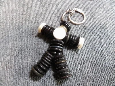 LLAVERO de diseño de botón de plástico artesanal vintage Foto 1 de 4