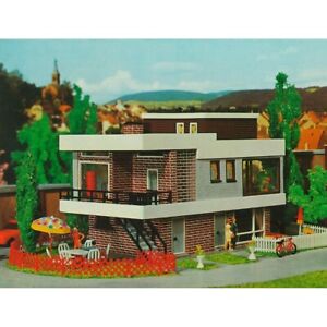 Faller 109257 B-257 Modernes Haus mit Flachdach Spurweite H0