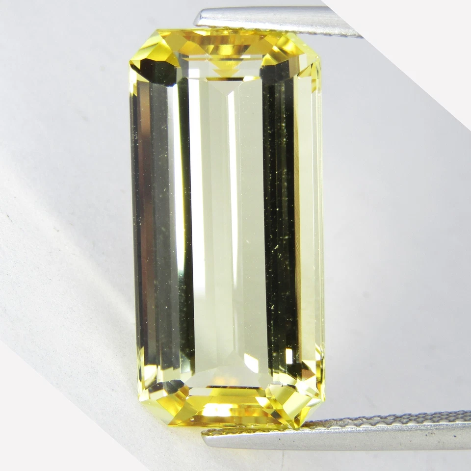 13.41Cts Decorative Natural Yellow Color Unheated Scapolite Long Emerald Cut Gem - Image 1 of 4
