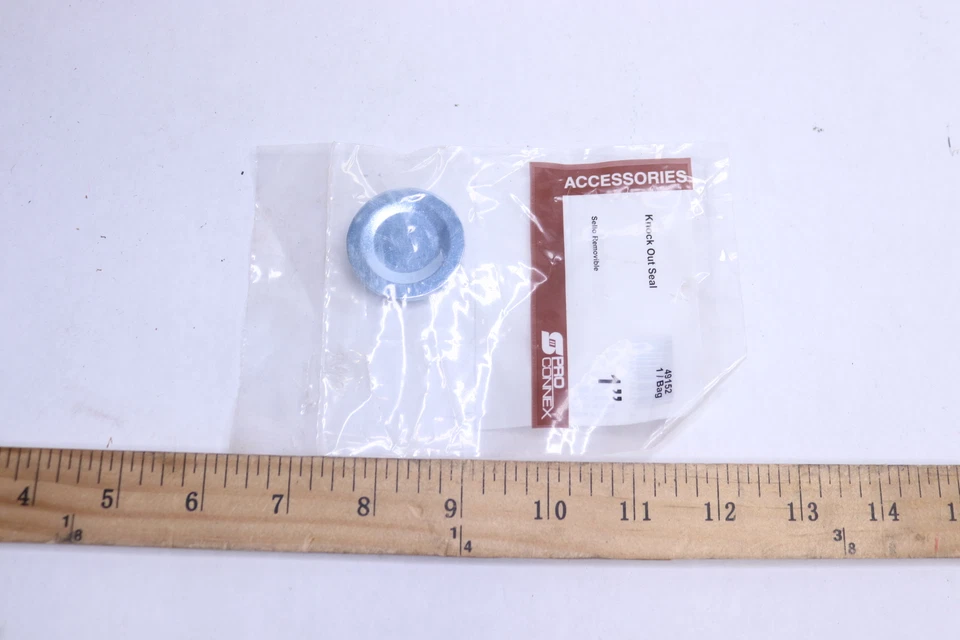 Sigma Electric ProConnex Round Knockout Seal Steel 1" 49152 - Image 1 of 1