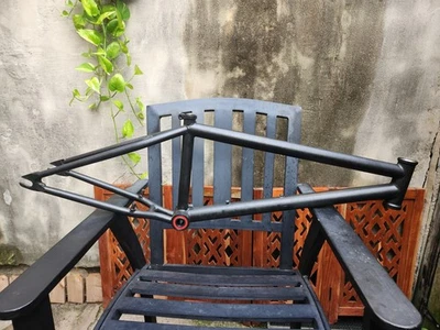 S&M Black Magic 21.5" frame metallica black + 22mm bb - Image 1 of 4